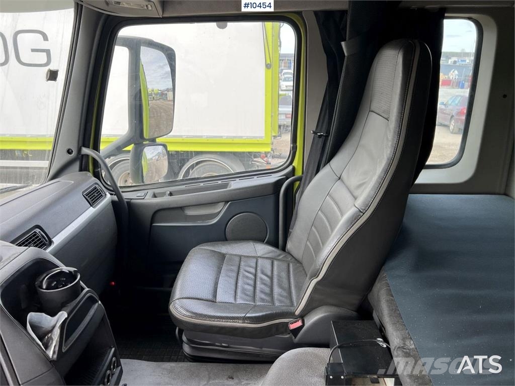 Volvo FM 6x2 Wood Chip Truck – Truck and Trailer (VIDEO) Skříňová nástavba