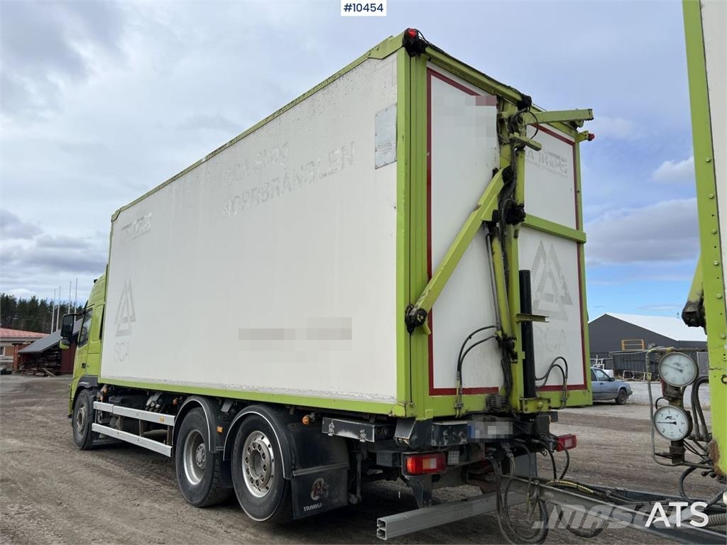 Volvo FM 6x2 Wood Chip Truck – Truck and Trailer (VIDEO) Skříňová nástavba