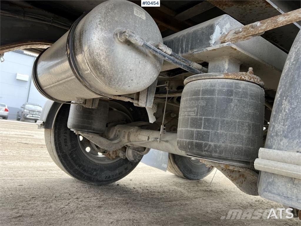 Volvo FM 6x2 Wood Chip Truck – Truck and Trailer (VIDEO) Skříňová nástavba