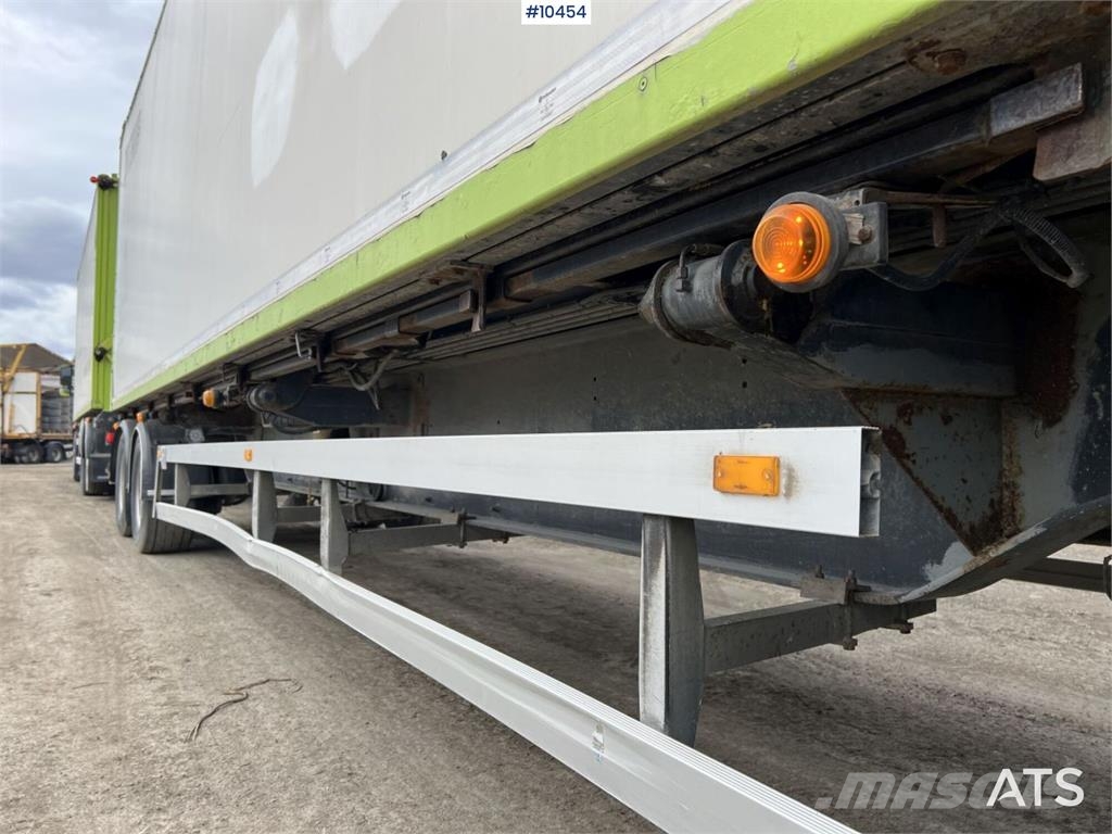 Volvo FM 6x2 Wood Chip Truck – Truck and Trailer (VIDEO) Skříňová nástavba