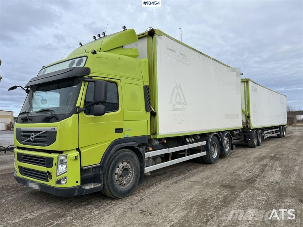 Volvo FM 6x2 Wood Chip Truck – Truck and Trailer (VIDEO) Skříňová nástavba