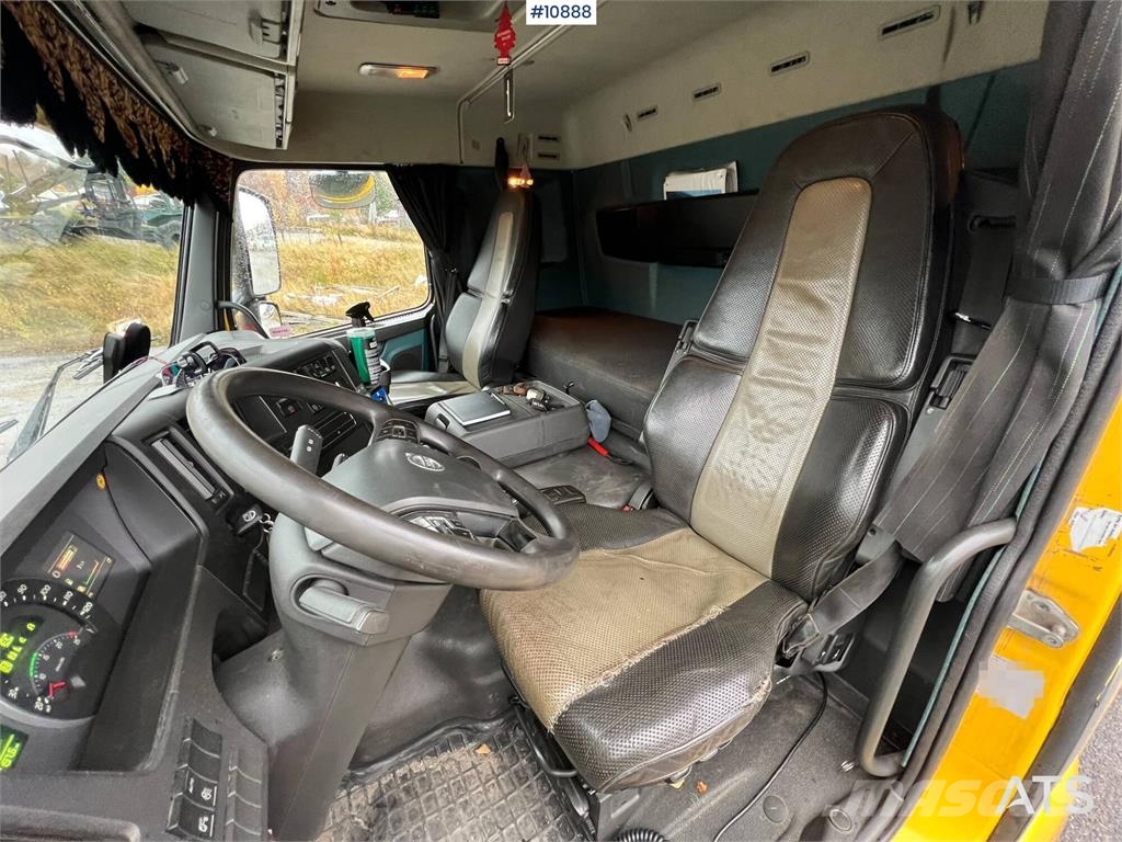 Volvo FM42R Tow Truck Puksiirid