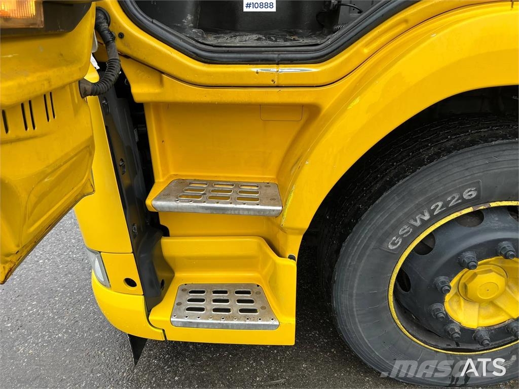 Volvo FM42R Tow Truck Puksiirid