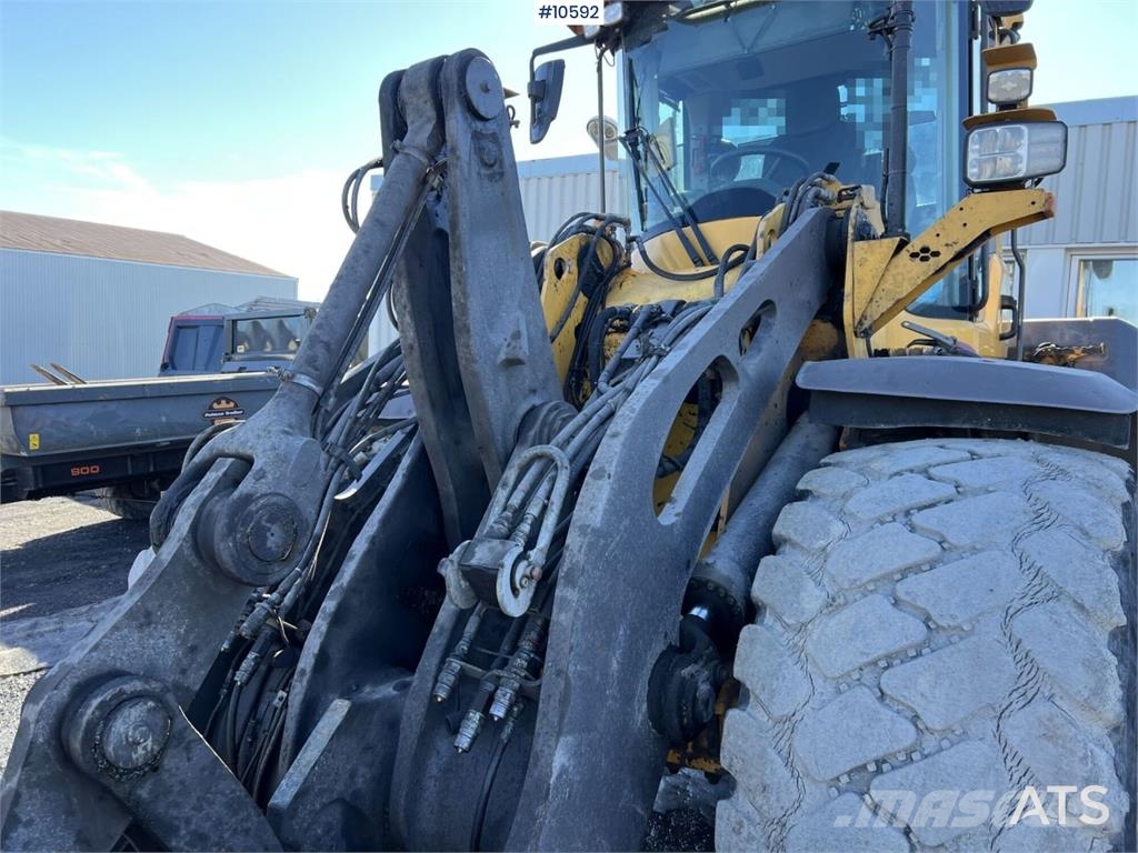 Volvo L90H Wheel Loader with machine control Wheel loaders