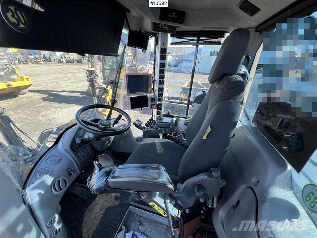 Volvo L90H Wheel Loader with machine control Wheel loaders