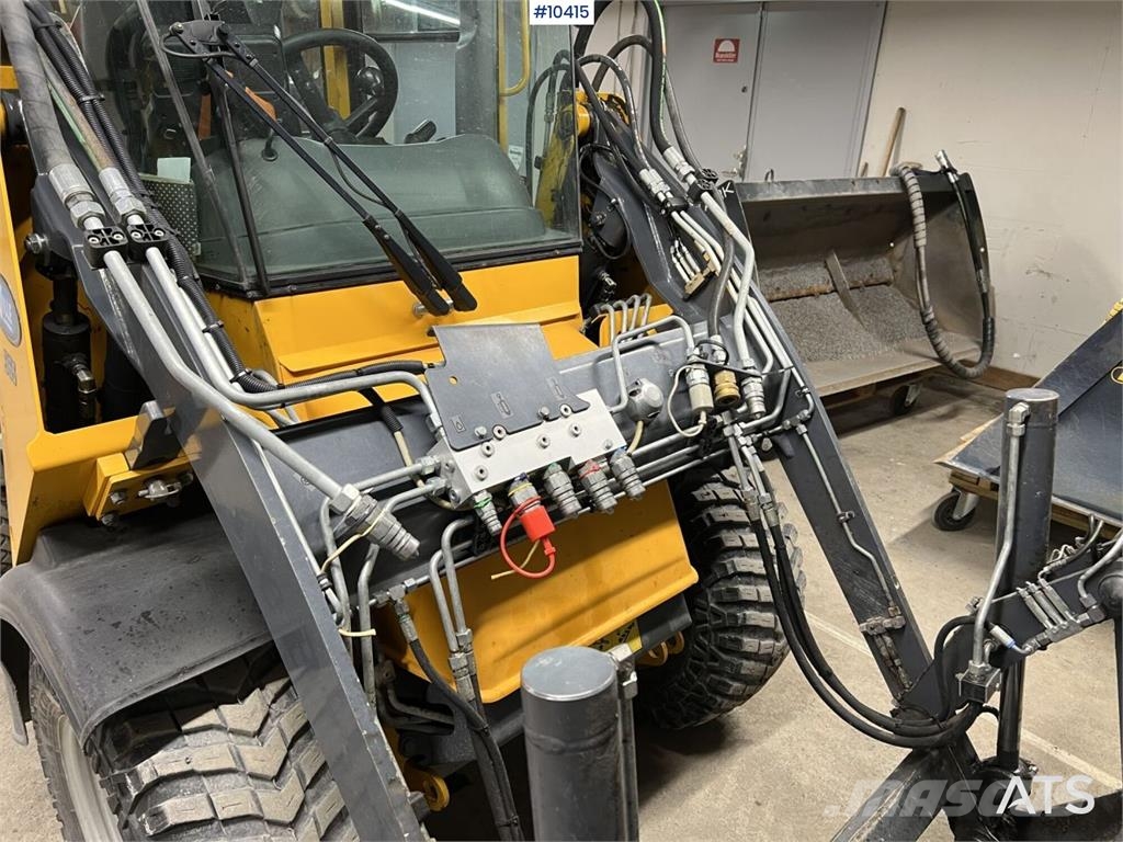 Wille 365C Tool Carrier لوادر بعجل