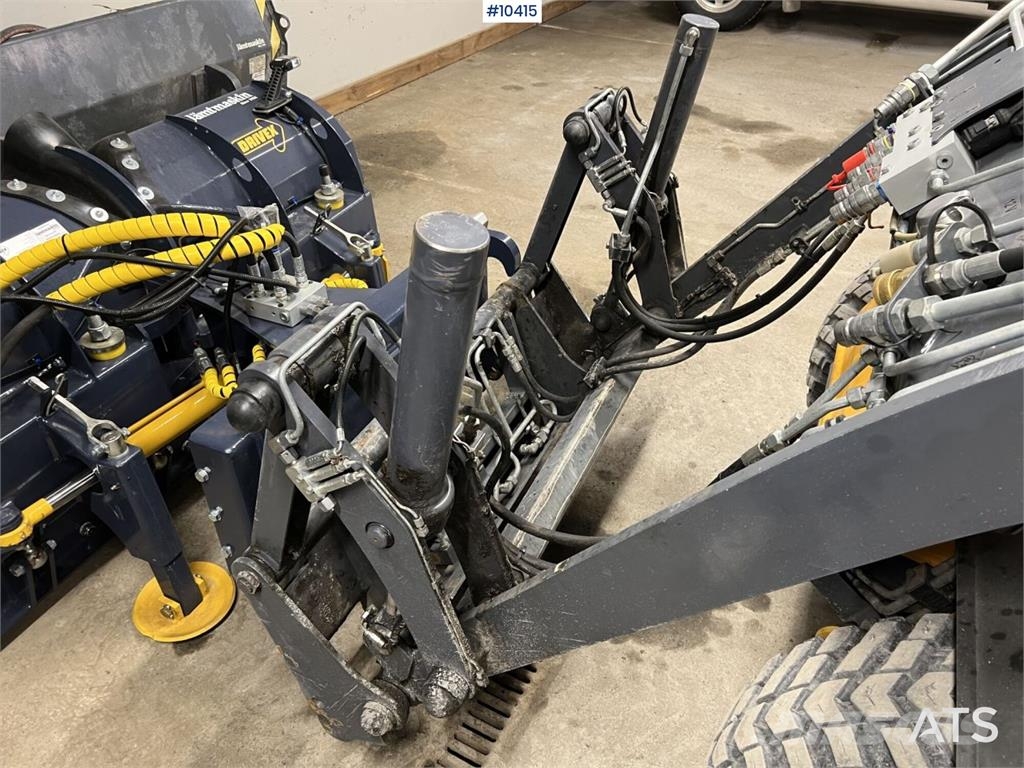 Wille 365C Tool Carrier لوادر بعجل
