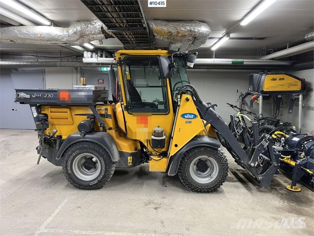 Wille 365C Tool Carrier لوادر بعجل