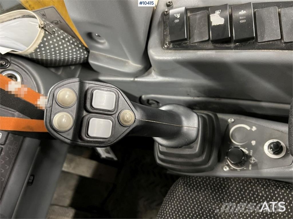 Wille 365C Tool Carrier لوادر بعجل