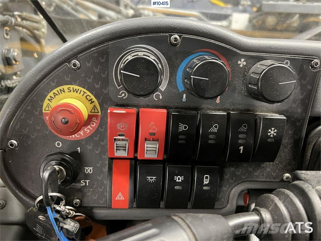 Wille 365C Tool Carrier لوادر بعجل