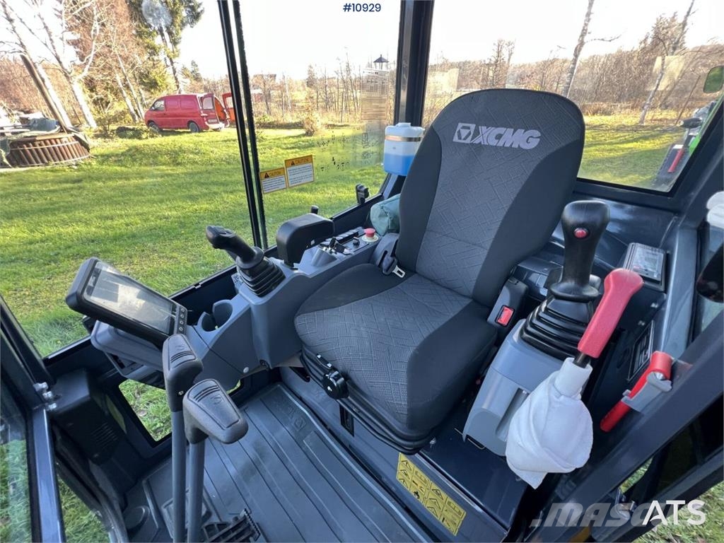 XCMG XE20E Excavator with Attachments Miniescavatori