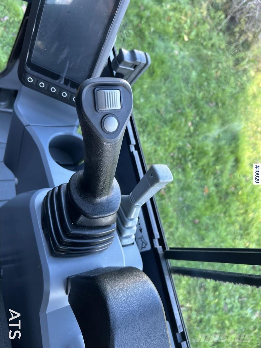 XCMG XE20E Excavator with Attachments Miniescavatori