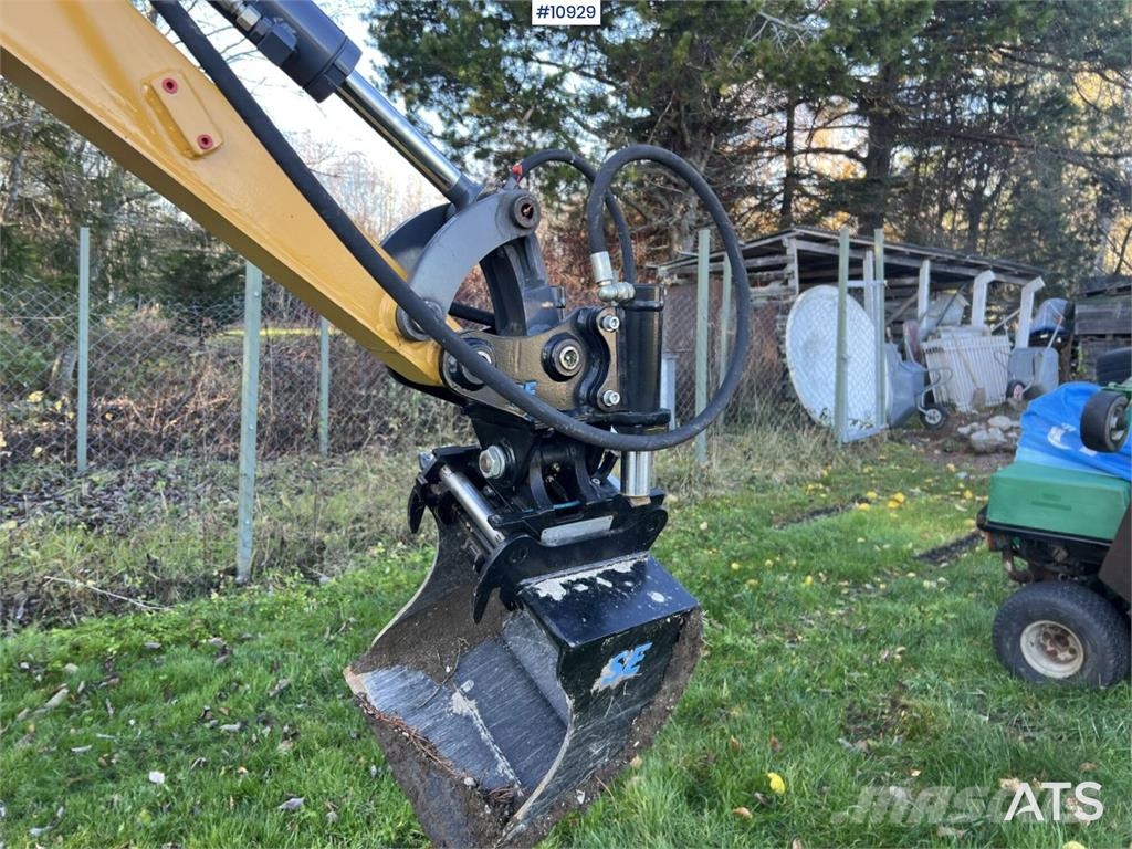 XCMG XE20E Excavator with Attachments Miniescavatori