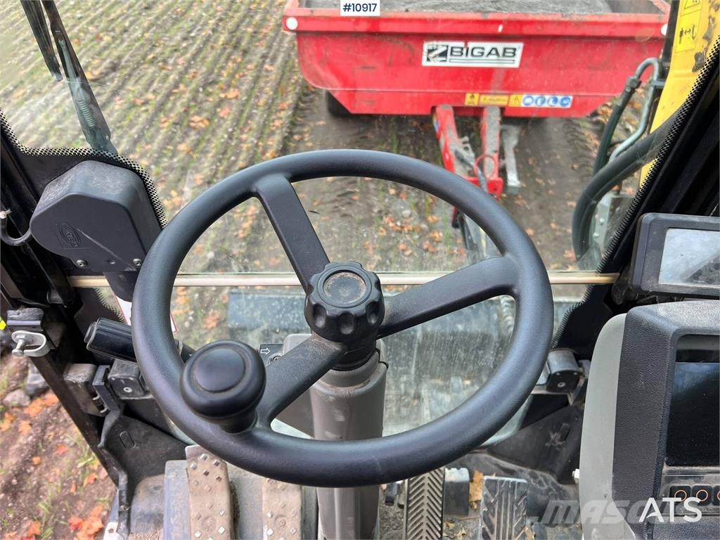 Yanmar B110W Wheeled excavators