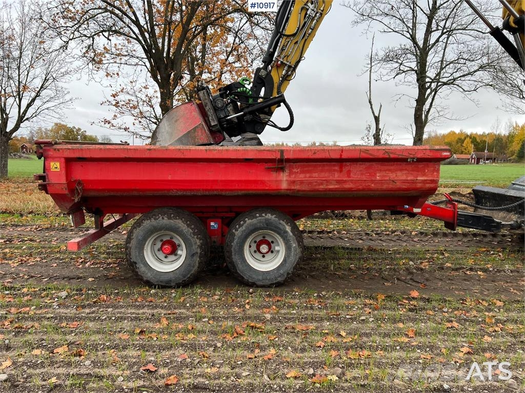 Yanmar B110W Wheeled excavators