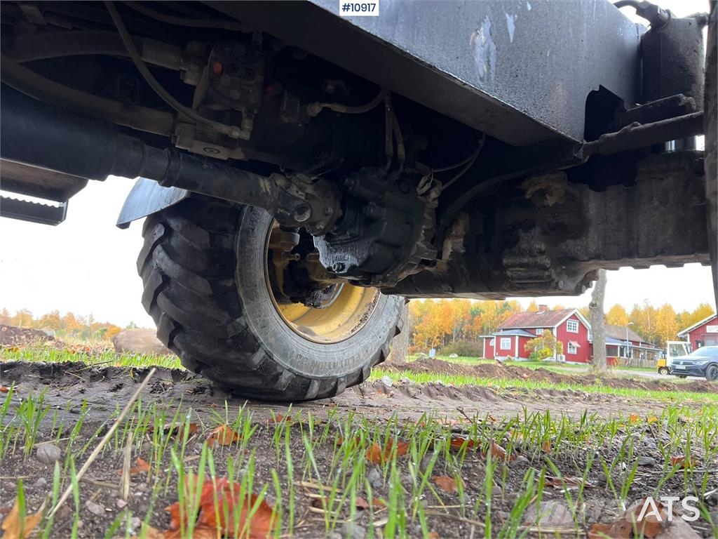 Yanmar B110W Wheeled excavators