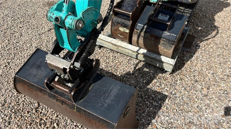 Kobelco SK10SR-2 Excavadoras sobre orugas