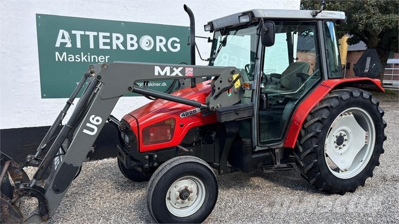 Massey Ferguson 4225 Frontlæssertraktor Traktorer