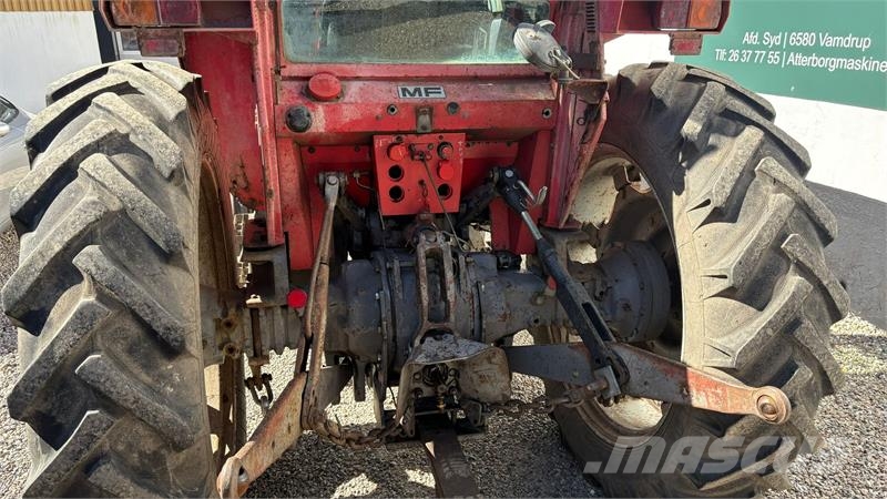 Massey Ferguson 590 Massey Fergusson 590 トラクター