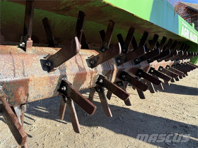 2014 Saga-Dan SR4015 Agri Master steinrive / stein ملحقات أخرى للجرارات