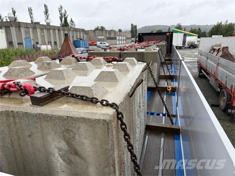 2024 - Ludmann 3-akslet plattformsemitrailer m/kar Muut perävaunut