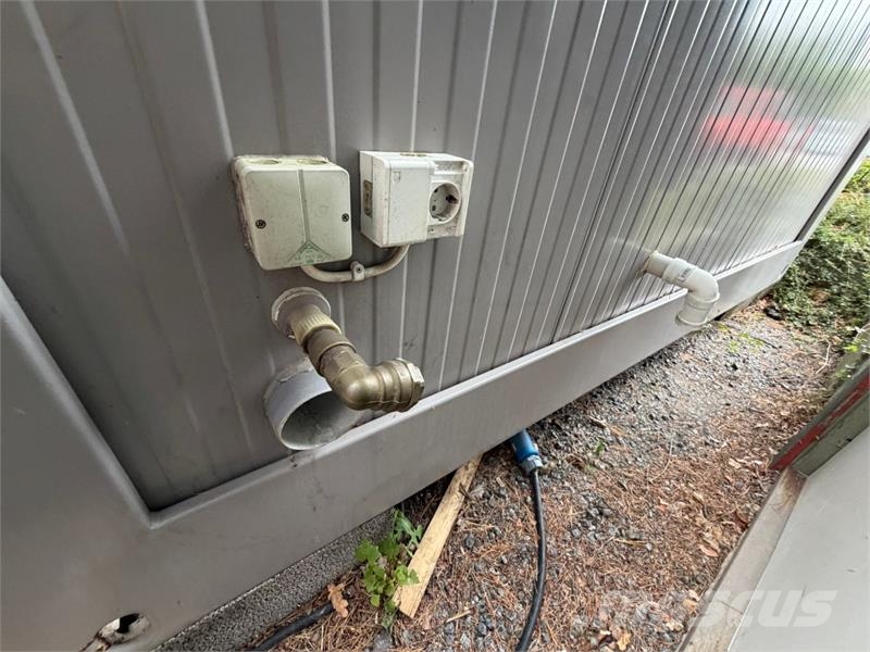 Algeco brakkemodul - garderobe med 6 skap - to WC- Andre komponenter