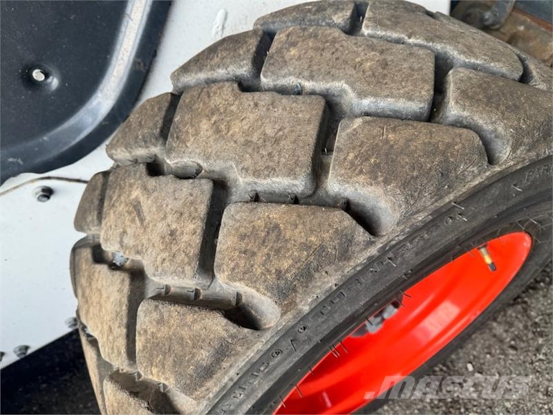 Bobcat S76 Kompaktlaster - Kun 595 timer! /m skuffe - معدات البناء - غير ذلك
