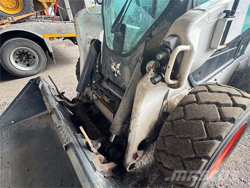 Bobcat S76 Kompaktlaster - Kun 595 timer! /m skuffe - معدات البناء - غير ذلك