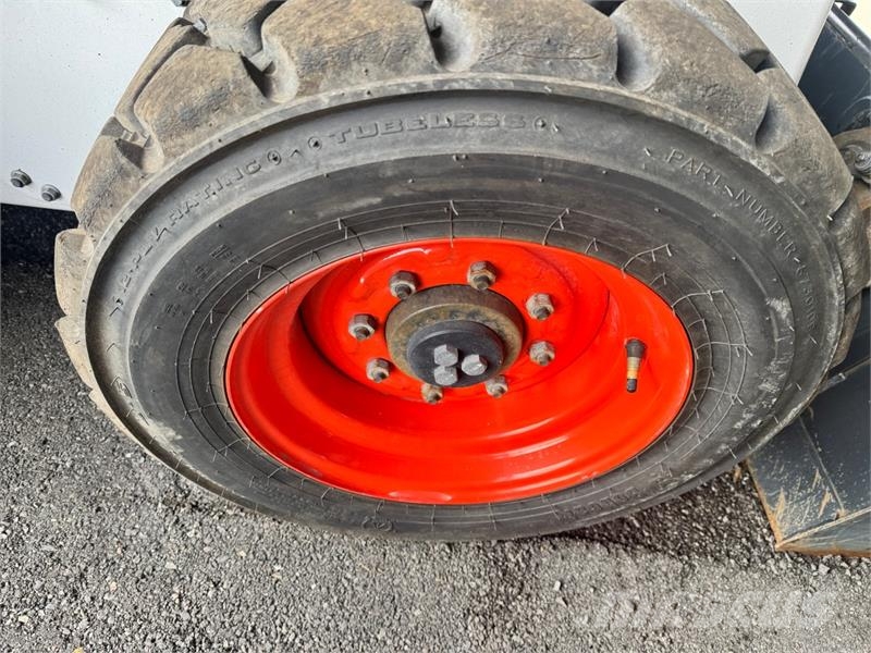 Bobcat S76 Kompaktlaster - Kun 595 timer! /m skuffe - معدات البناء - غير ذلك