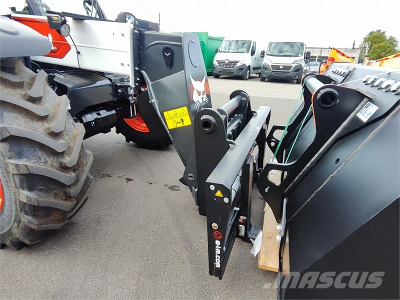 Bobcat Teleskoptruck TL30.7 Andere Gabelstapler