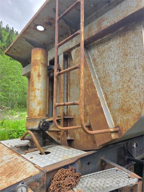 Carnehl SDAH KIPPER OFF.KASTEN - Trippelkjerre Other trailers