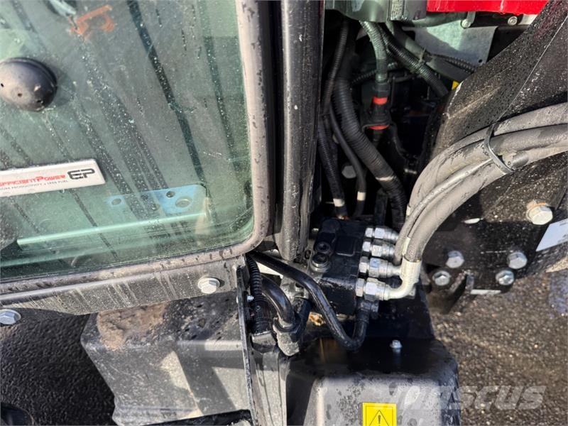 Case IH FARMALL 90C Tractors