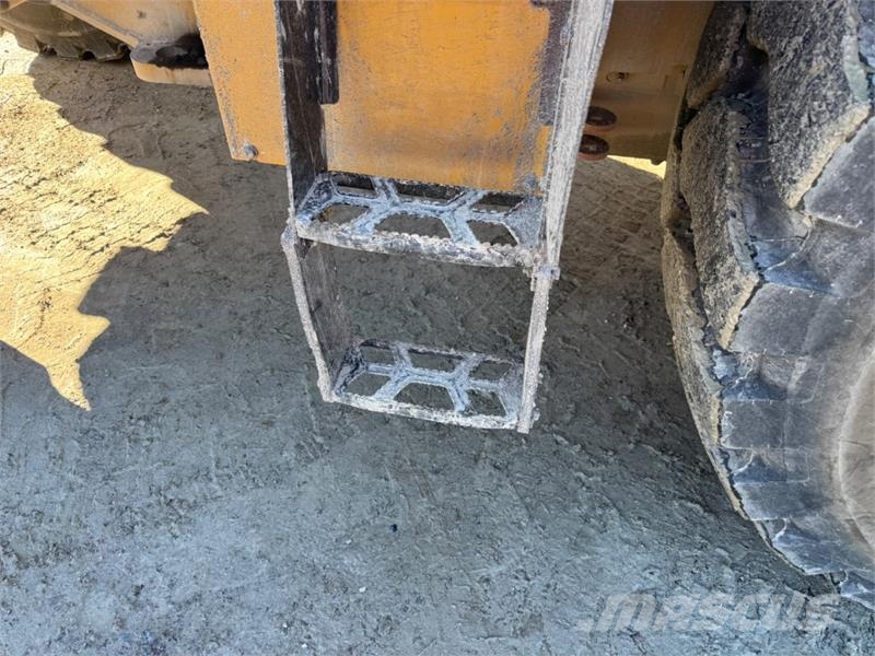 CAT 966 Hjullaster – 748 t, 24 tonn, 5 m³ skuffe, spak Chargeuse sur pneus