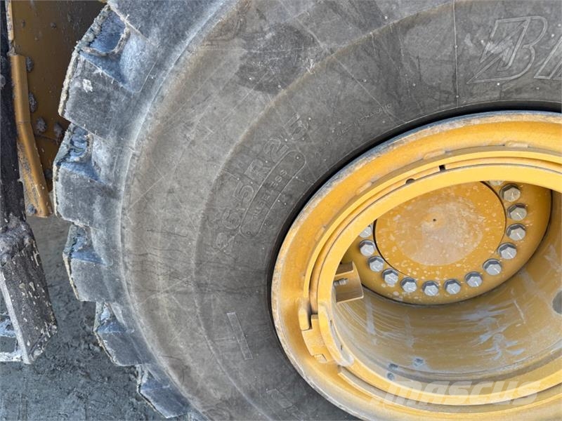 CAT 966 Hjullaster – 748 t, 24 tonn, 5 m³ skuffe, spak Chargeuse sur pneus