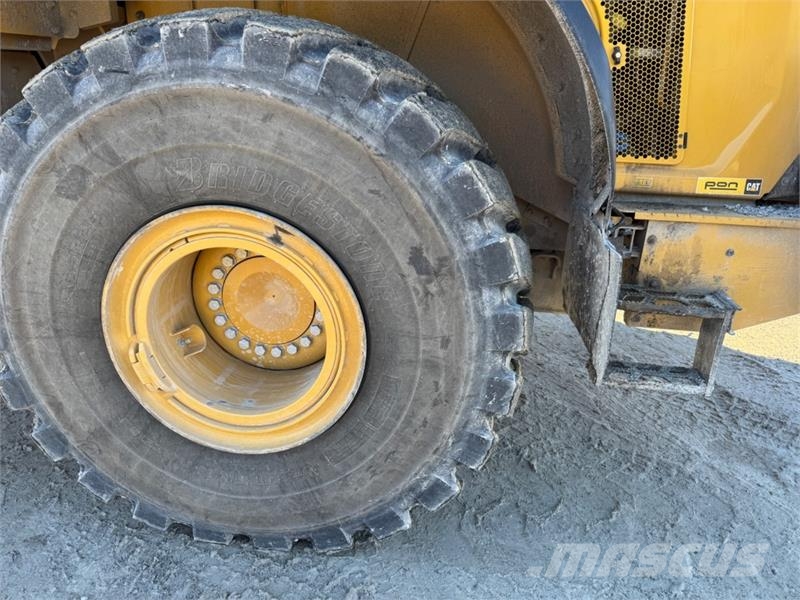 CAT 966 Hjullaster – 748 t, 24 tonn, 5 m³ skuffe, spak Chargeuse sur pneus