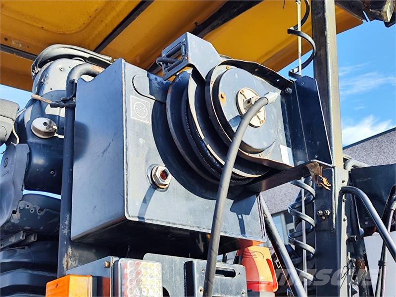 CAT AP300F asfaltutlegger – Cat SE34V – 5 728 timer Entreprenør - Andet