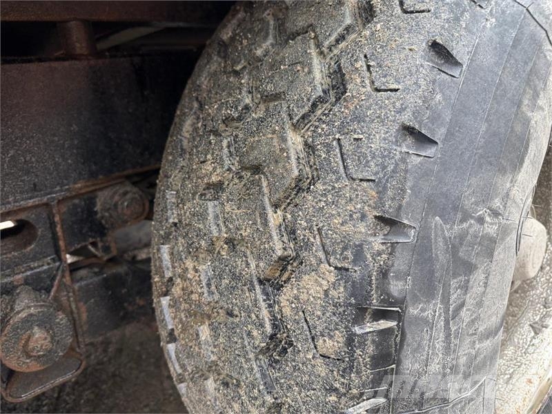Chieftain 18 tonns tipphenger / dumperhenger ملحقات أخرى للجرارات