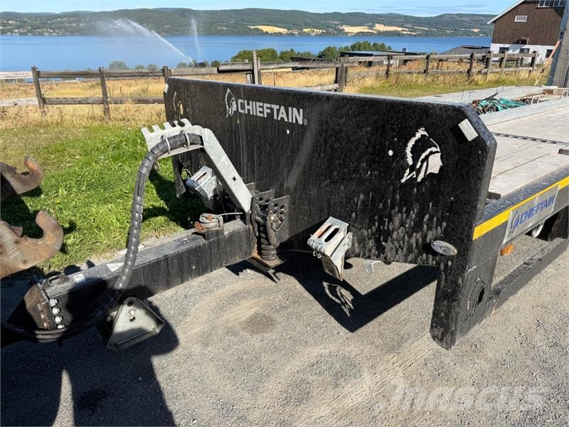 Chieftain 3-akslet maskinhenger for traktor m/kulekobling ملحقات أخرى للجرارات