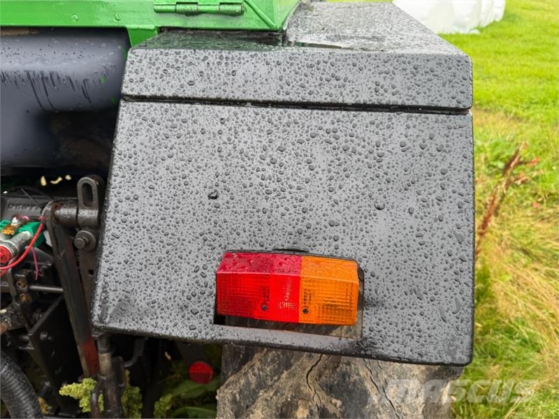 Deutz Fahr D7007 CH Traktorid