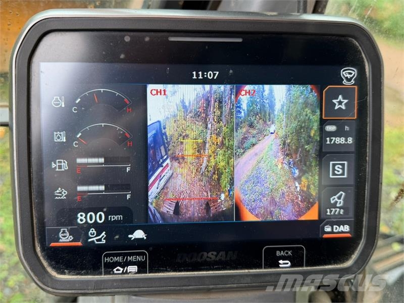 Doosan DX235LCR Pelle sur chenilles