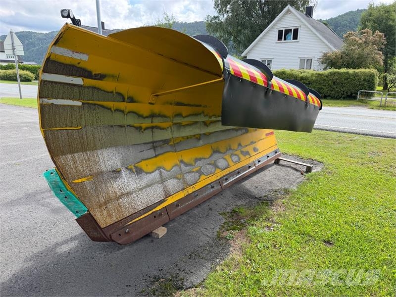 DS-70 SNØPLOG - 3300MM - LASTEBILFESTE Andre lastebiler