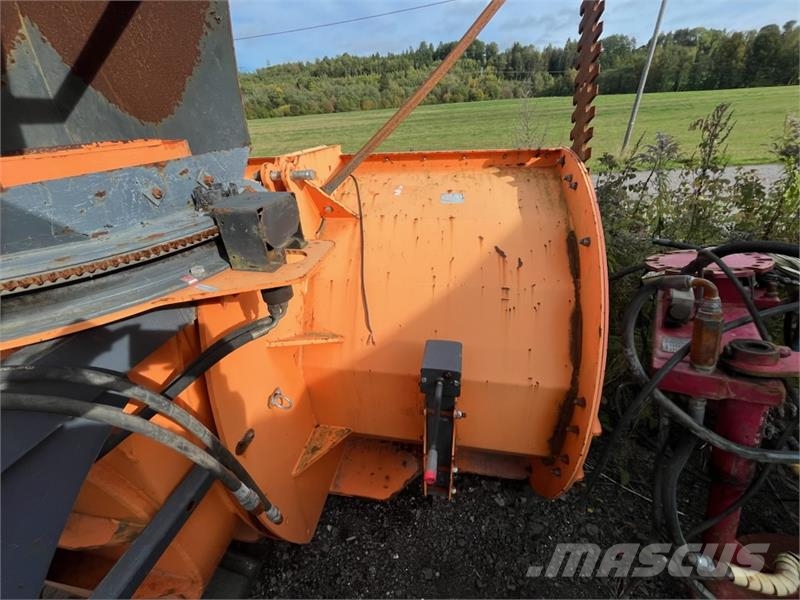 Epoke Thor 300F snøfres ملحقات أخرى للجرارات