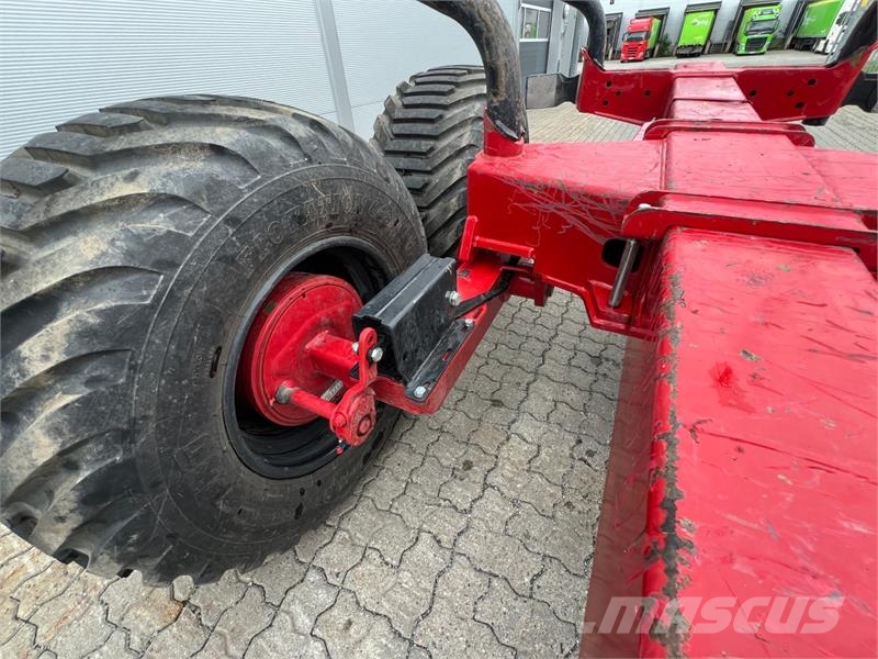 Farmi Forest FT13C R59 tilhenger ملحقات أخرى للجرارات