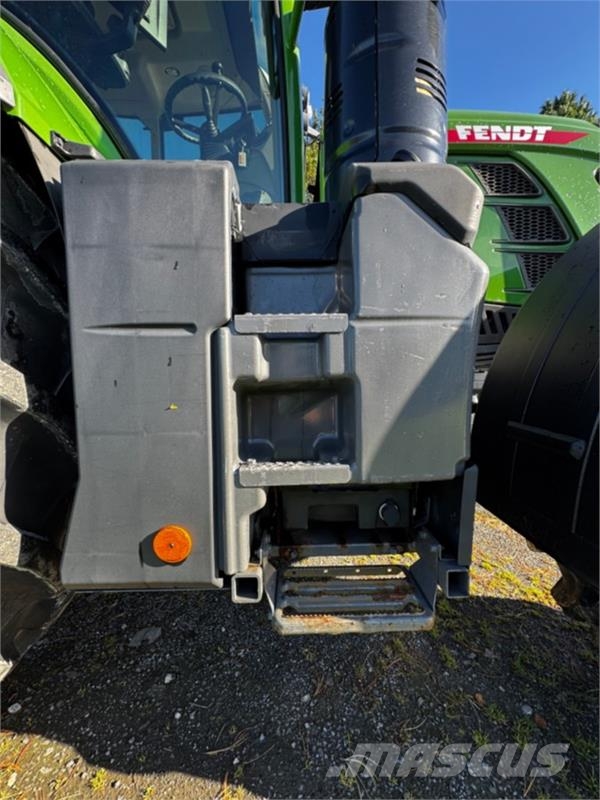 Fendt 724 Vario Profi+ - Spakstyring - Isobus - 50 km/t  Traktorer