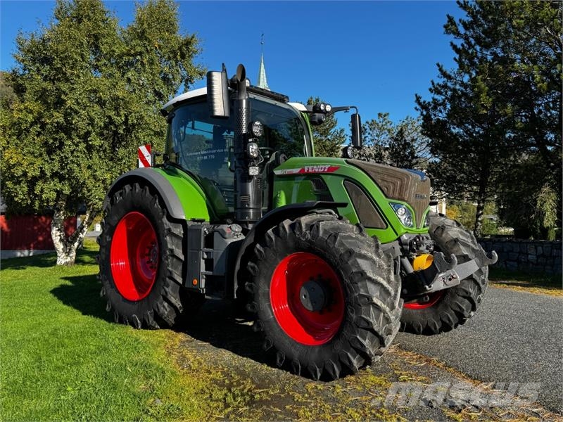 Fendt 724 Vario Profi+ - Spakstyring - Isobus - 50 km/t  Traktorer