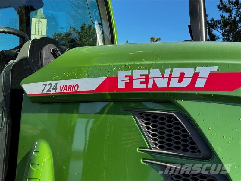 Fendt 724 Vario Profi+ - Spakstyring - Isobus - 50 km/t  Traktorer