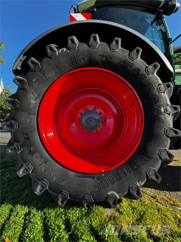 Fendt 724 Vario Profi+ - Spakstyring - Isobus - 50 km/t  Traktorer