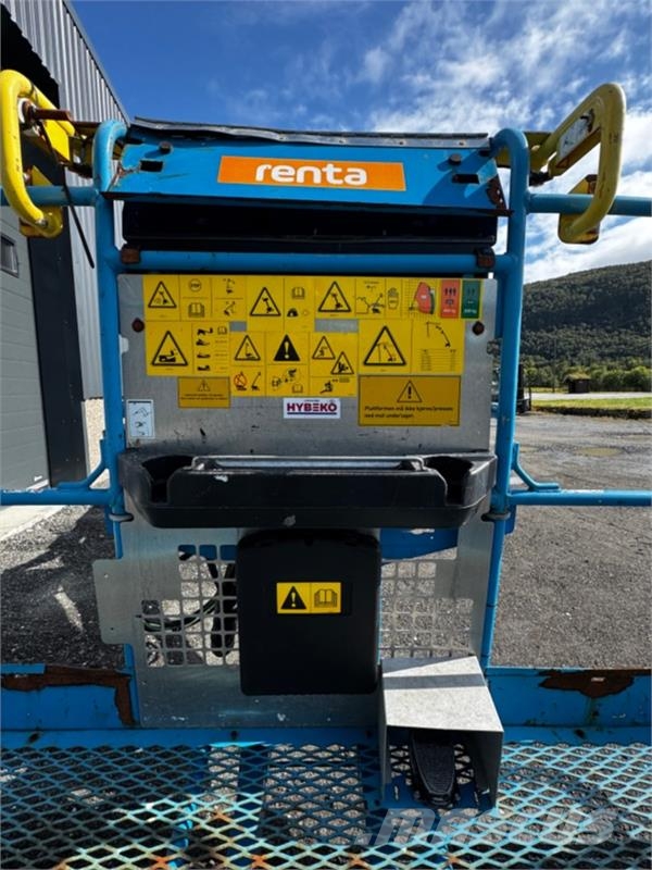 Genie S-85 XC Bomlift 4x4 - selges som delemaskin / rep. Ножничные подъемники