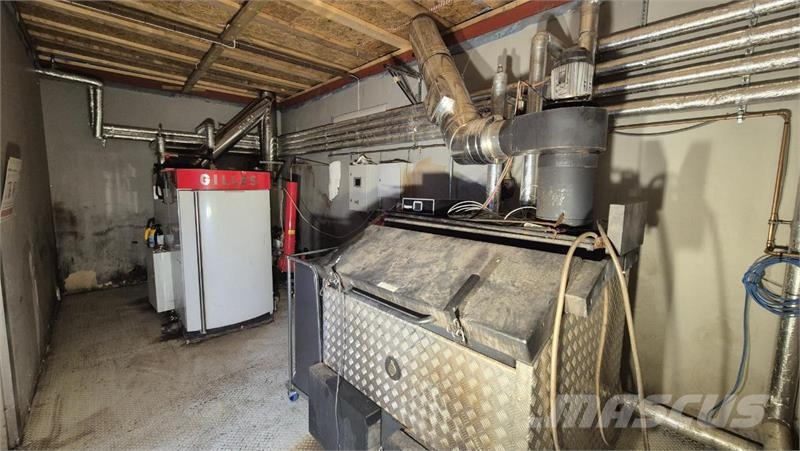 Gilles 179 kW Sonstige Baumaschinen
