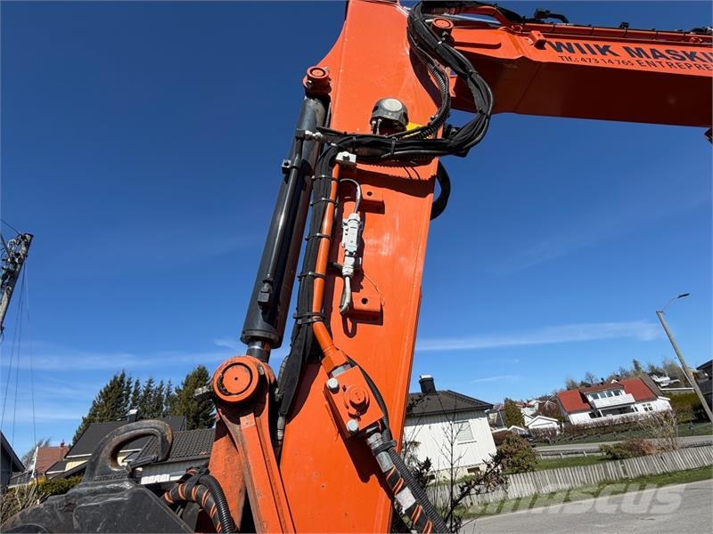 Hitachi ZX85US-6 beltegraver - Engcon tiltrotator med EC-O Escavadeiras de esteiras